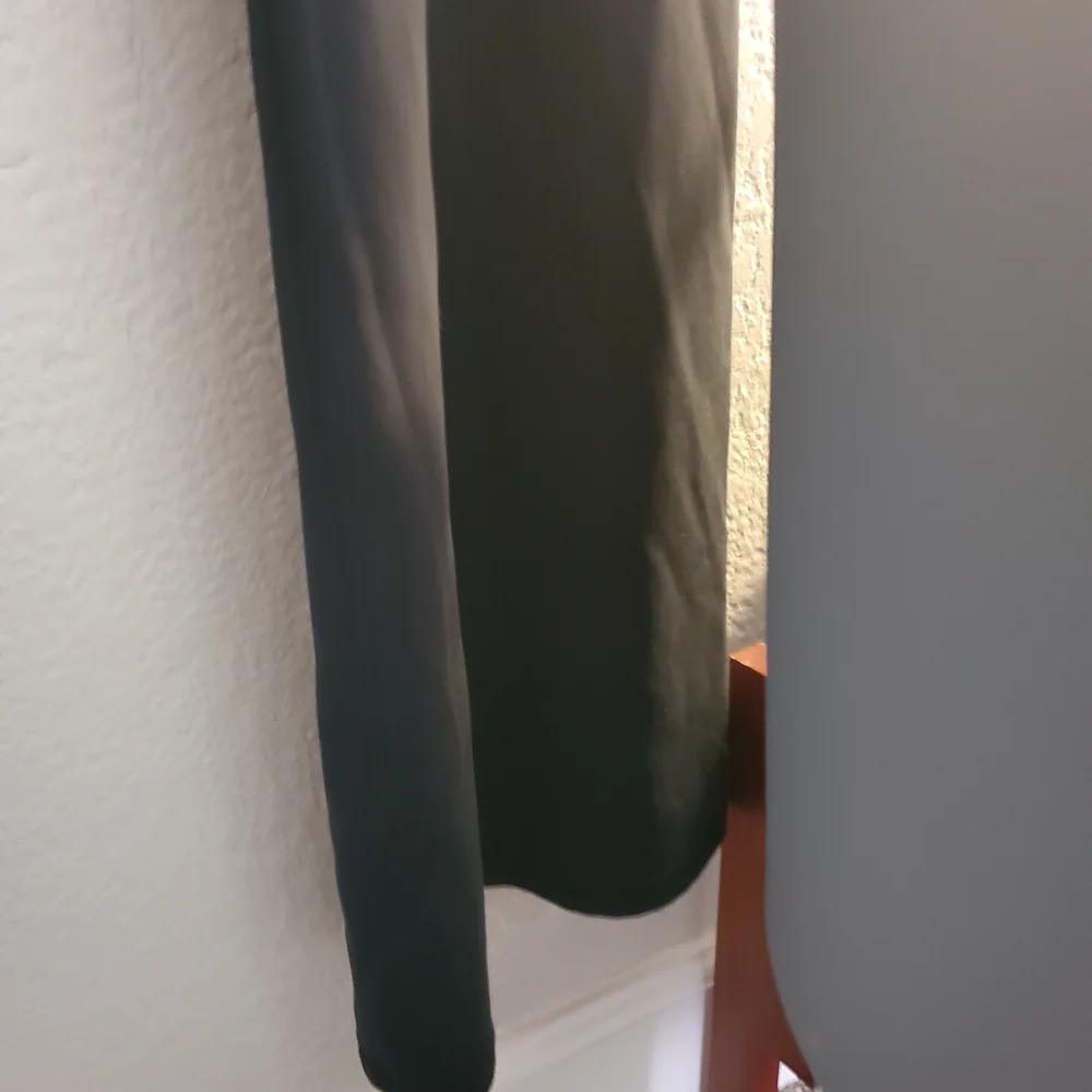 Women's Black Leggings - Picture 8 of 12